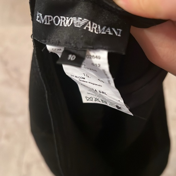Free- Emporio Armani skirt - Picture 3 of 3